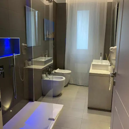 Ceo Luxury Di 4* 卡利亚里