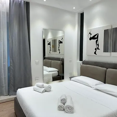 Ceo Luxury Di 卡利亚里