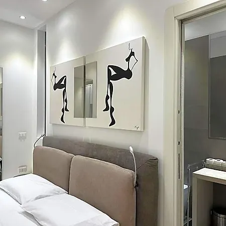 לינה וארוחת בוקר Ceo Luxury Di 4*