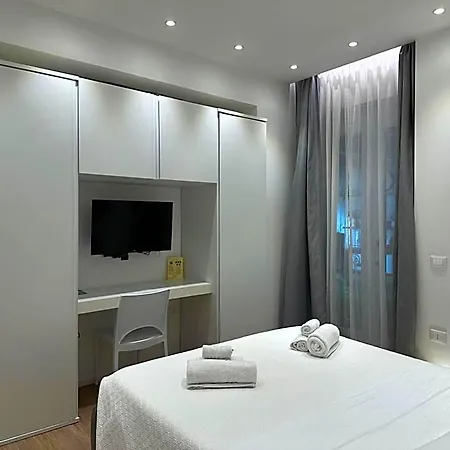 Ceo Luxury Di Alojamento de Acomodação e Pequeno-almoço Cagliari